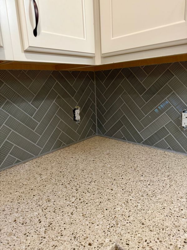 Kitchen Backsplash Installation