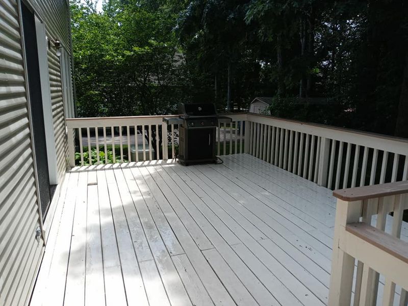 Deck & Patio Cleaning
