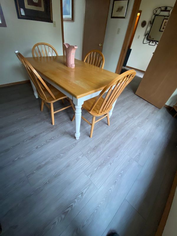 Vinyl and Laminate Flooring