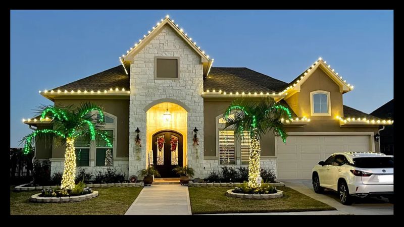  Christmas Lights Maintenance