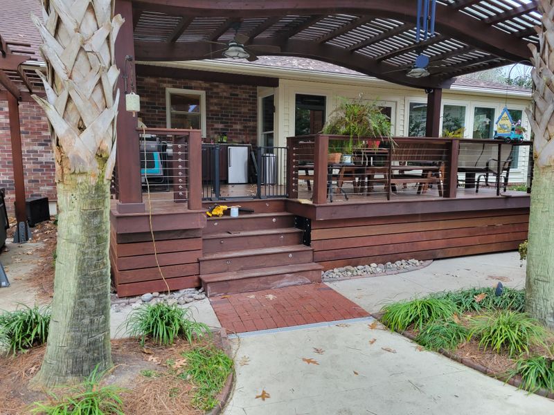 Ipe deck and trellis 