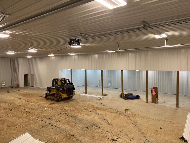 Polebarn / Garage