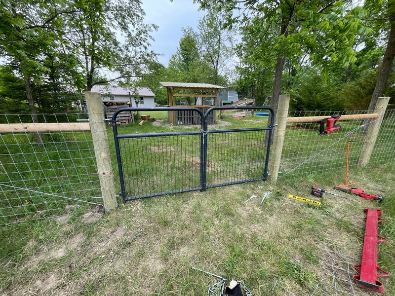 Woven Wire Dog Fence in Hadley, MI