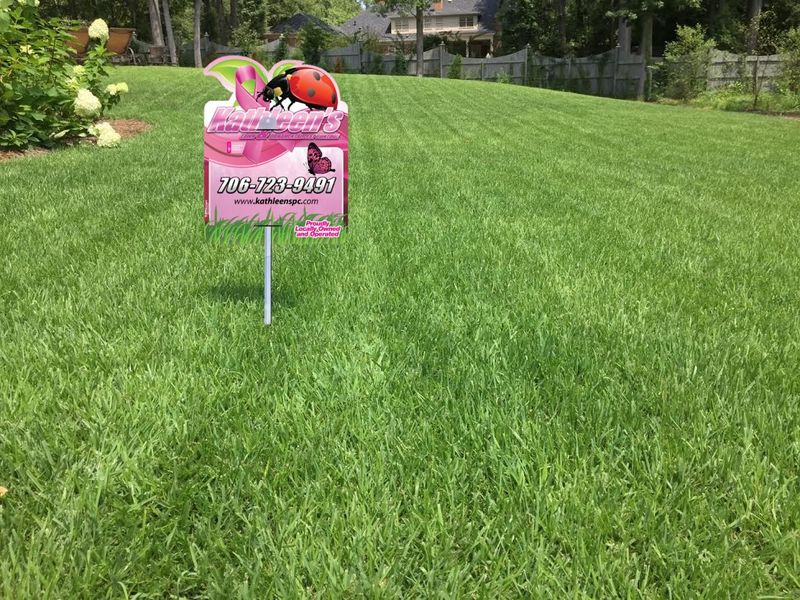 "Grovetown Lawn Treatments: Kathleen's Lawn & Shrub Care"