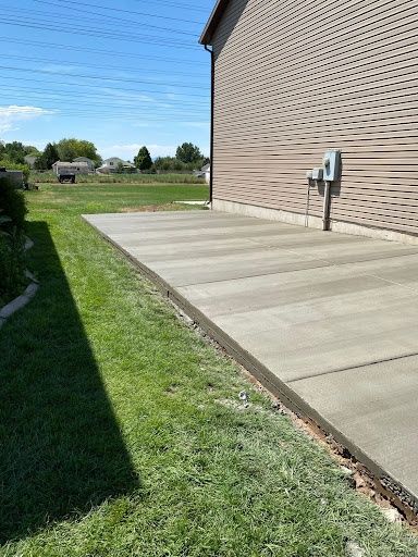 Concrete pouring