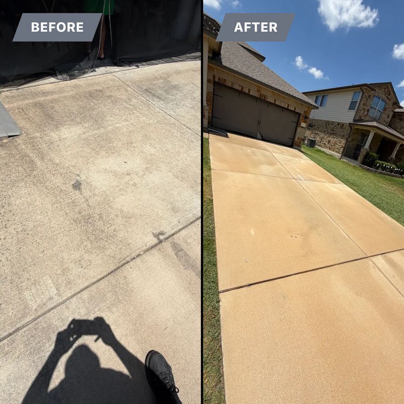 Driveway and Sidewalk Cleaning