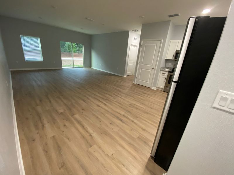 Janitorial & Cleaning Services - Residential, Commercial & Construction