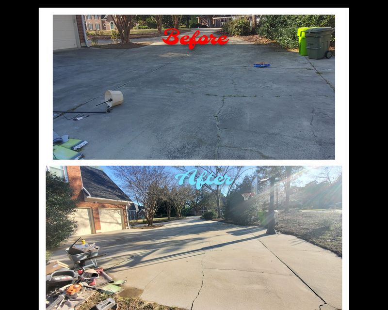 Driveway and Sidewalk Cleaning gallery