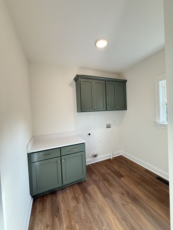 Farmhouse 1800 Sq Ft