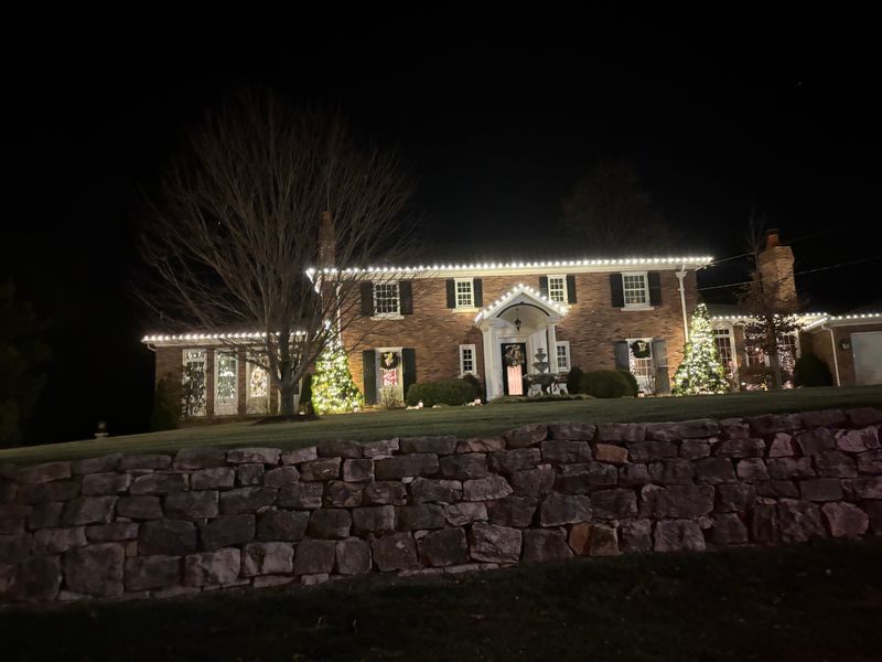 Professional Christmas-light installation Gallery