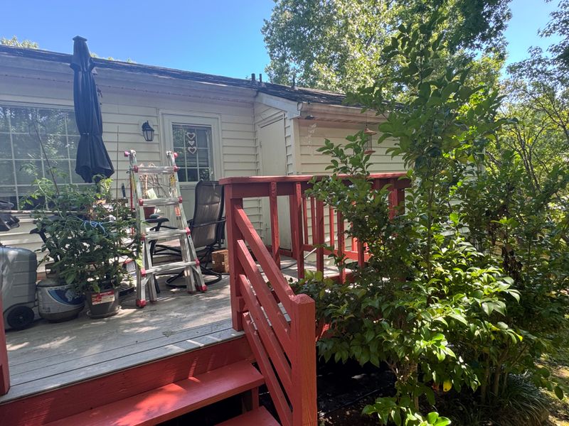 Deck Staining