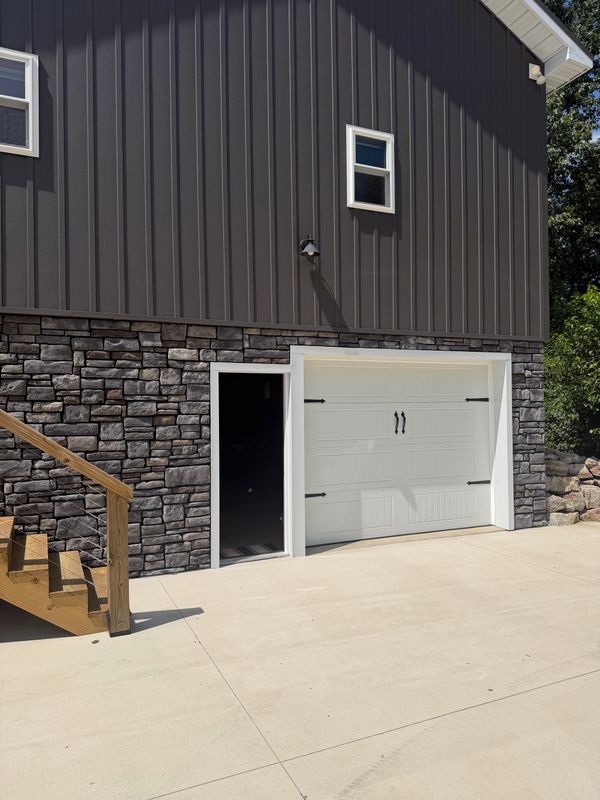 New Garage Door Install Adds Curb Appeal in Wellston