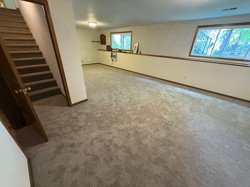 Carpet Installation and Repair