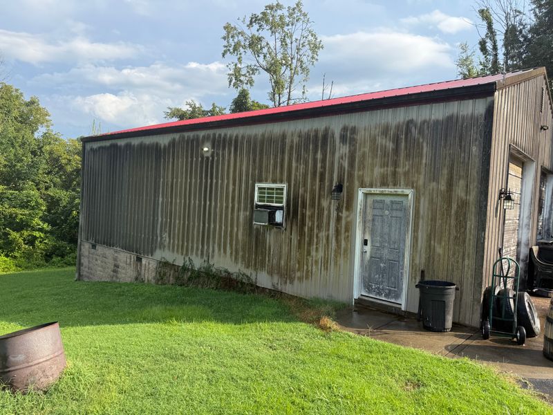 Commercial Pressure Washing