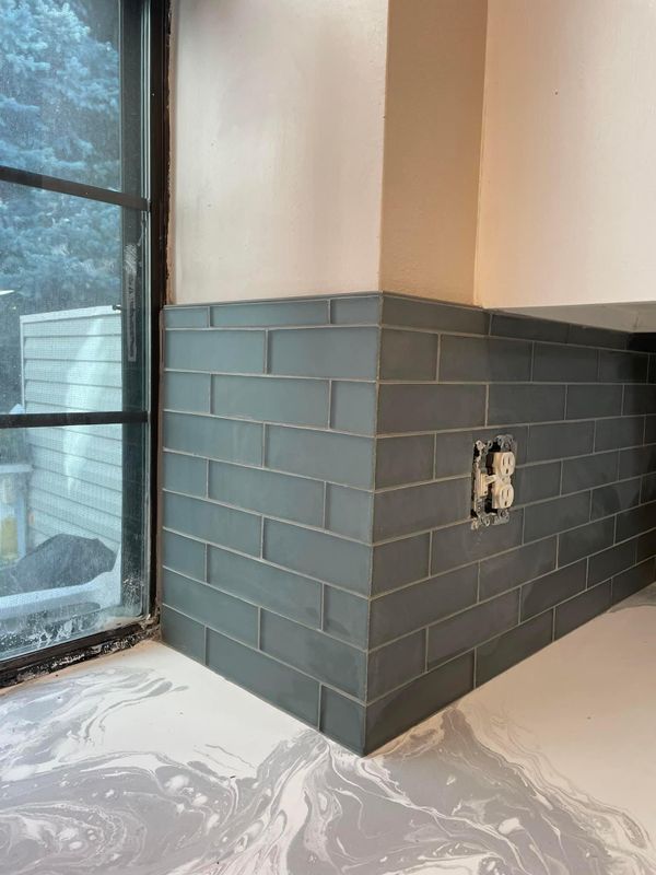 Backsplash Install 