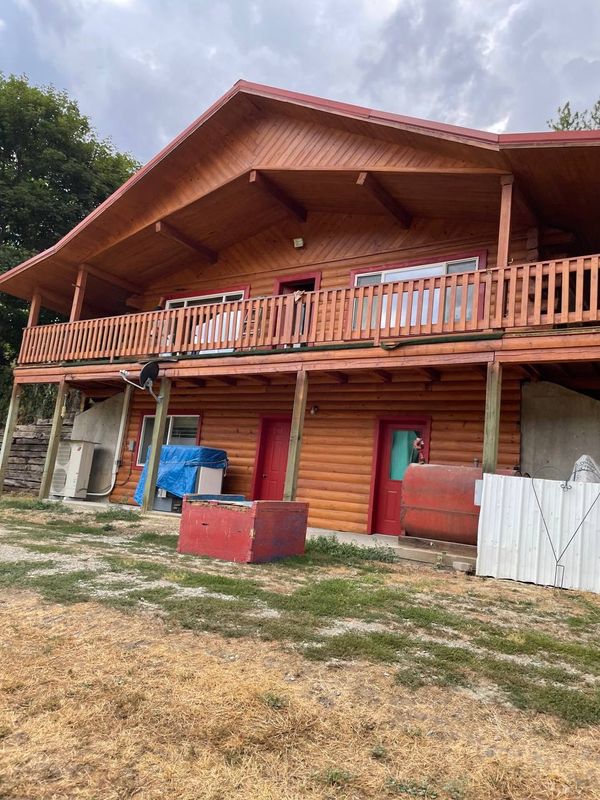Log Homes Refinishing