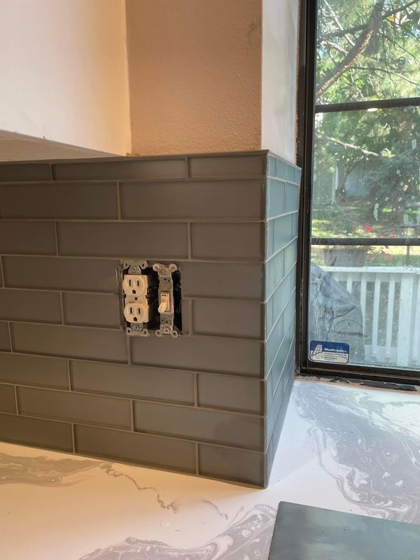 Backsplash Install 