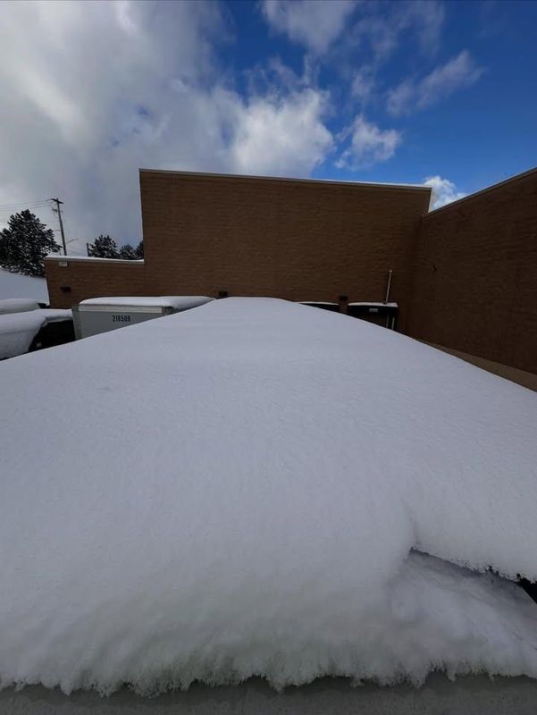 Commercial & Residential Snowplowing