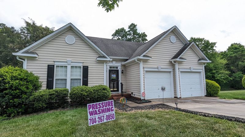 Residential Pressure Washing