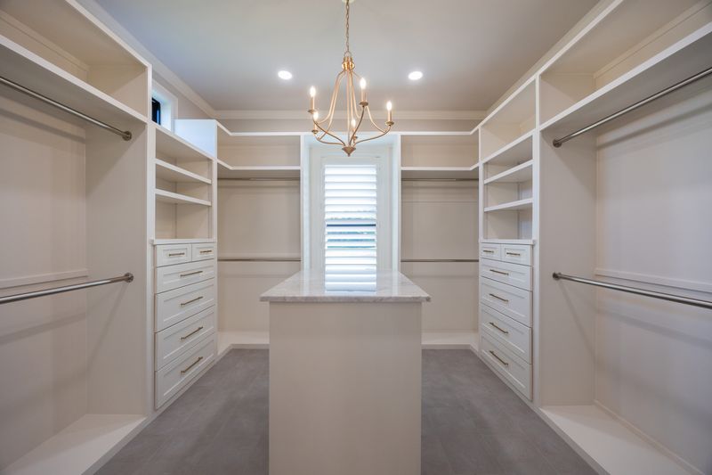 Closet