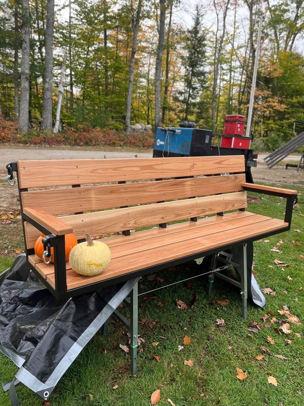 Swinging bench Raffle