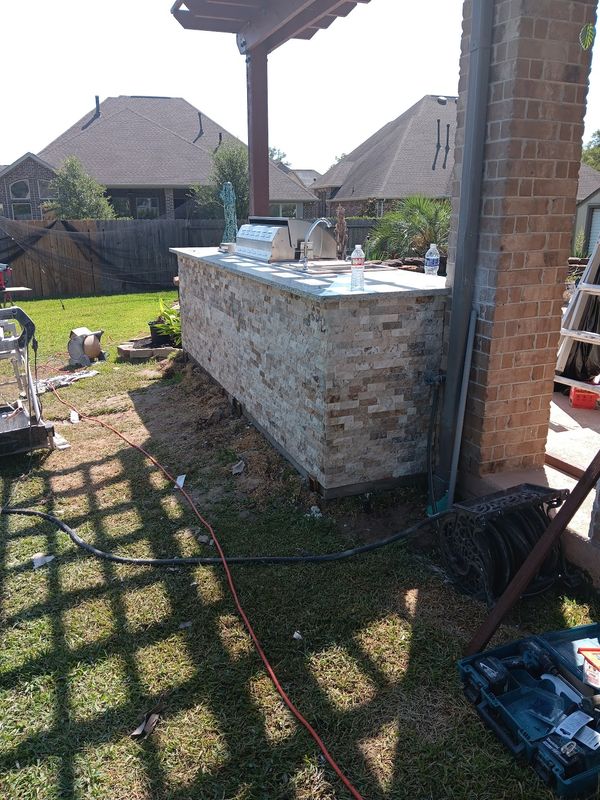 Outdoor Kitchen