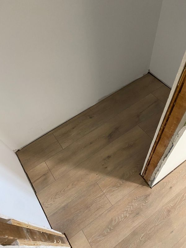 Vinyl and Laminate Flooring