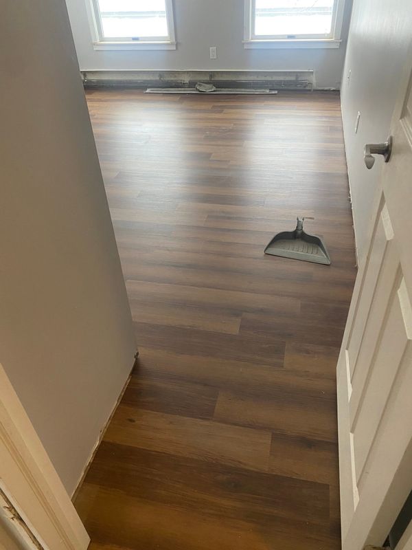 Vinyl and Laminate Flooring