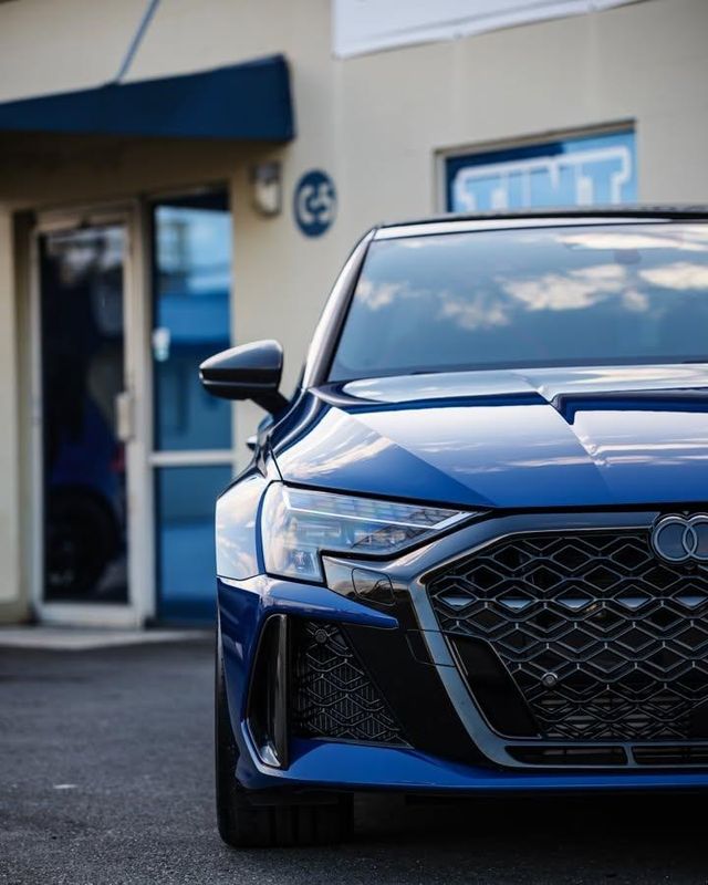 Automotive Window Tint