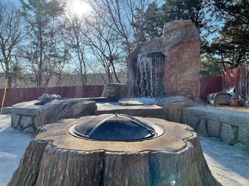 Fire pits & Fire places