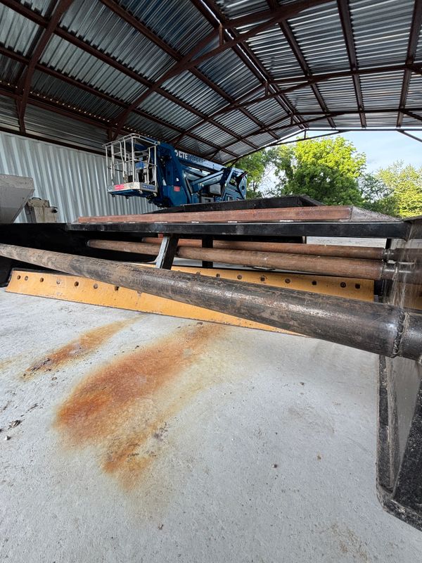 Heavy Equipment & Repairs