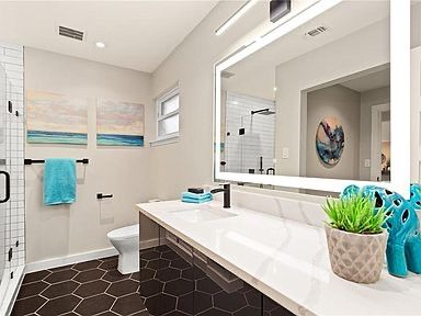 Kitchen & Bathroom Remodeling