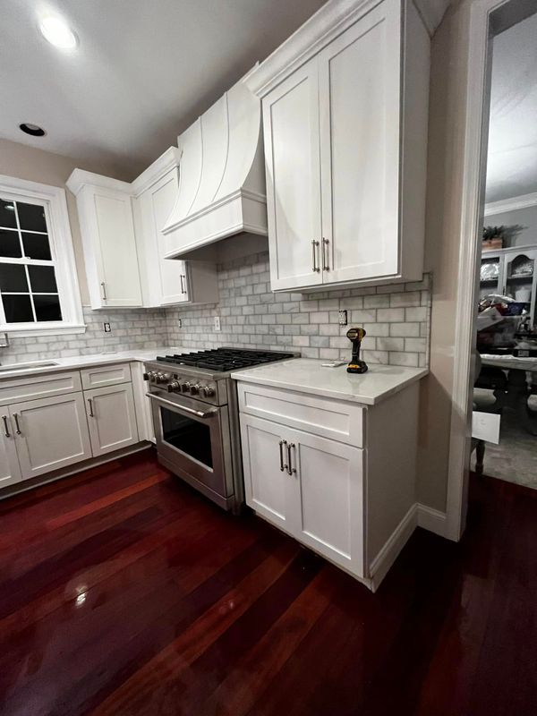 Kitchen Backsplash Installation