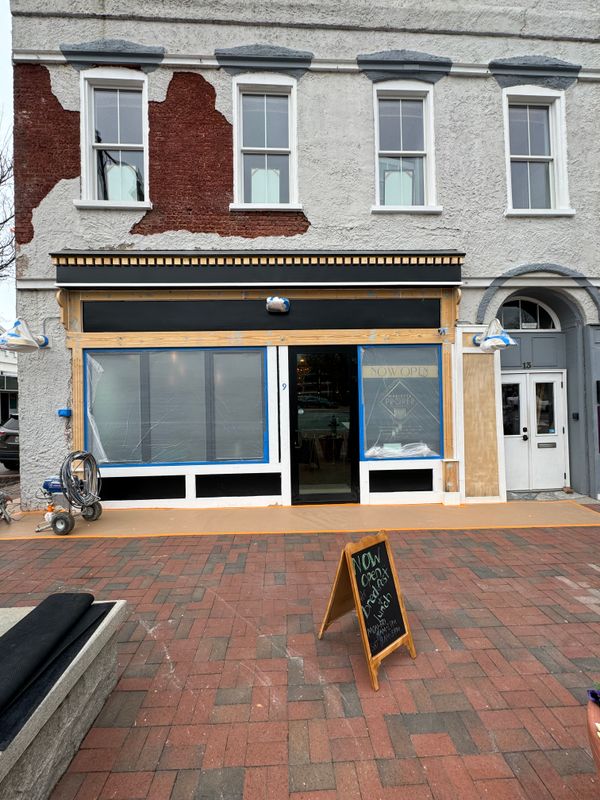 Revitalizing Marietta Square: Stellar Contracting's Masterful Commercial Painting Transformation