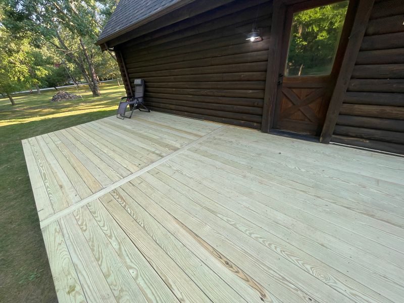 Another beautiful deck built by Risner Construction