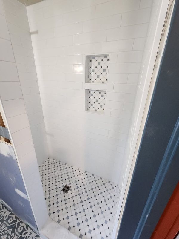 Bathroom Tiling gallery