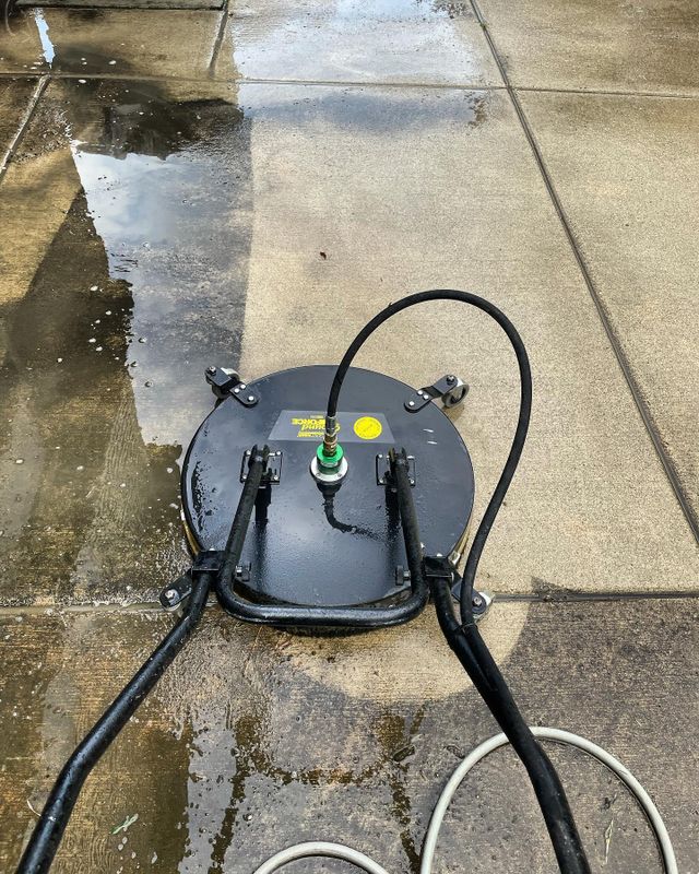 Driveway, Sidewalk and Patio Cleaning