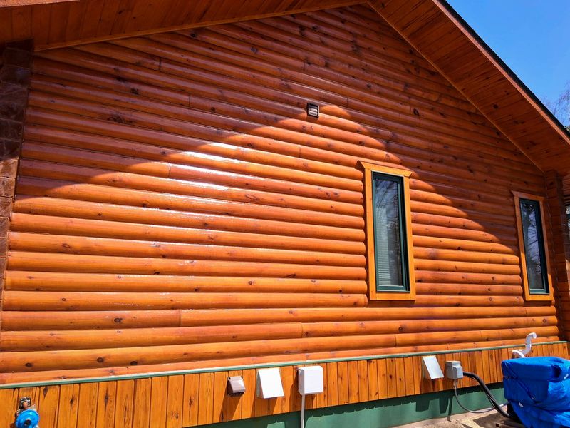 Log Home Refinishing