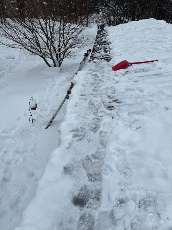 Residential Roofing Snow & Ice Removal Services 