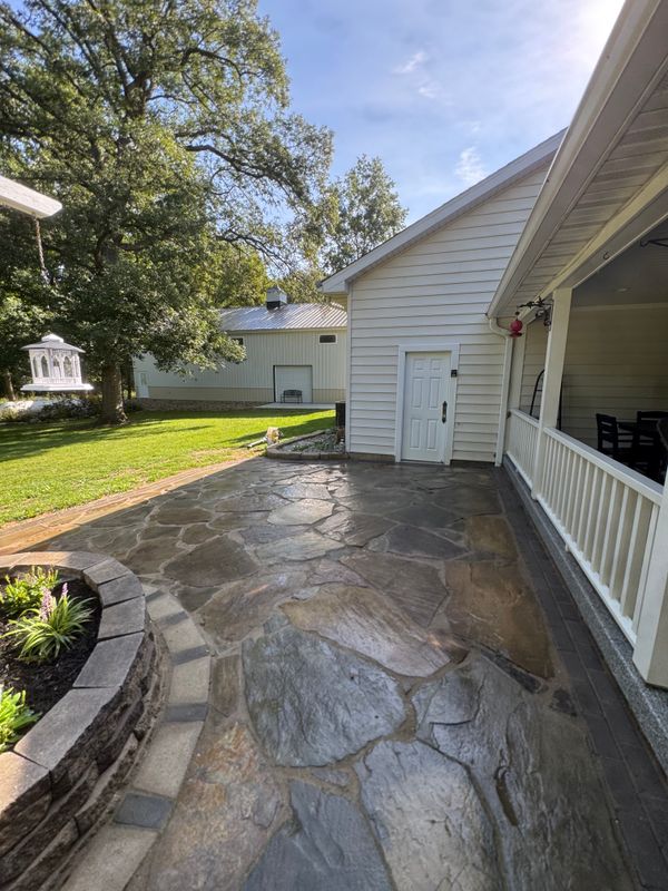 Natural Stone Hardscape