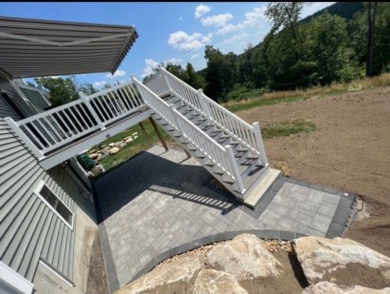 Hardscaping - Patios, Walkways, Retaining walls