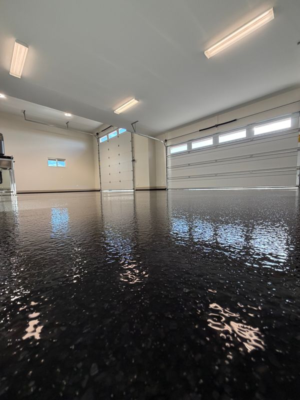 Polyaspartic & Epoxy Garages
