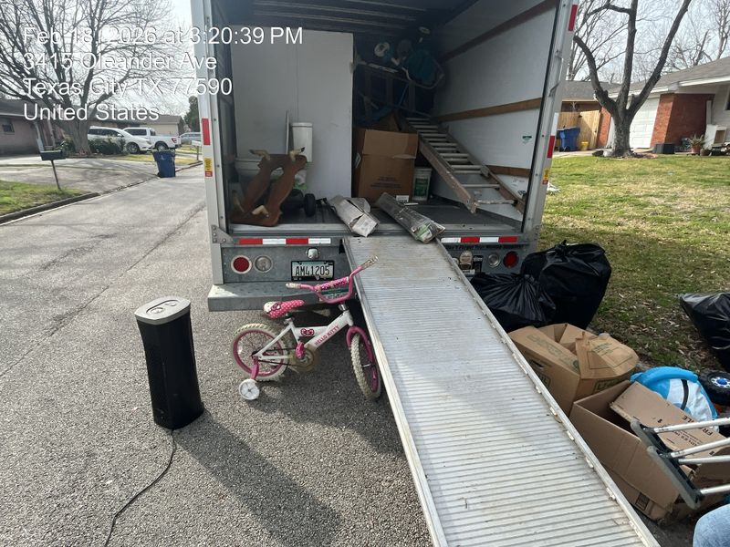 Trash-Outs, Debris & Special Waste Removal