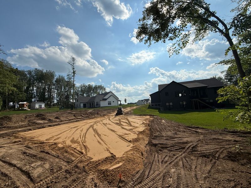 Site preps/land clearing 