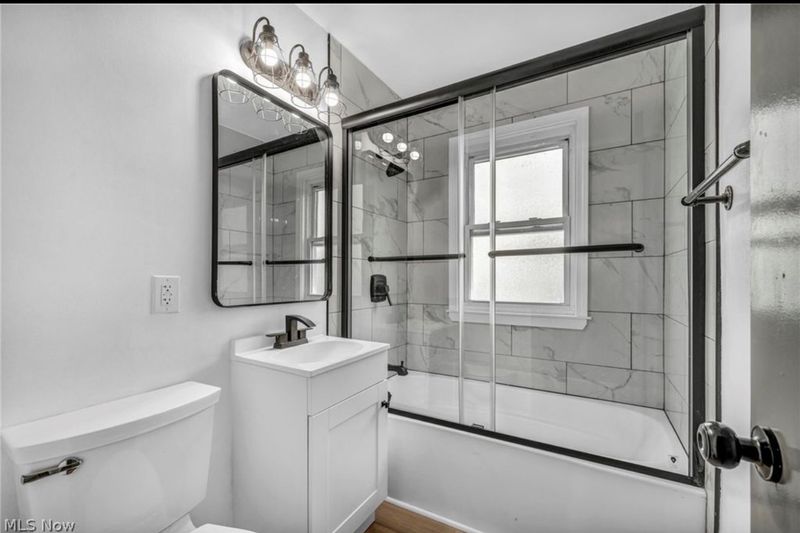 Bathroom & Kitchen Remodeling