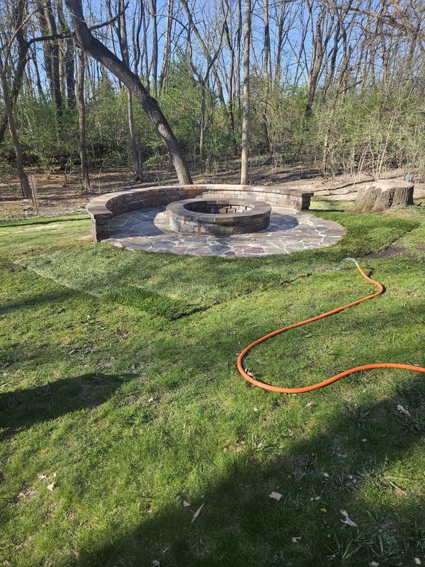 Lawn Mowing & Maintenance