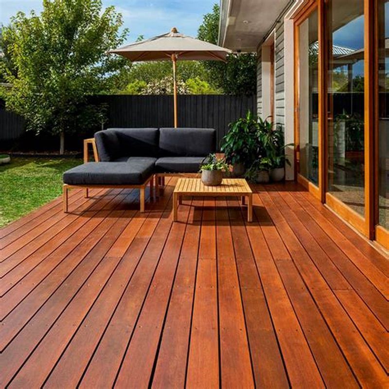 Deck & Fence Staining