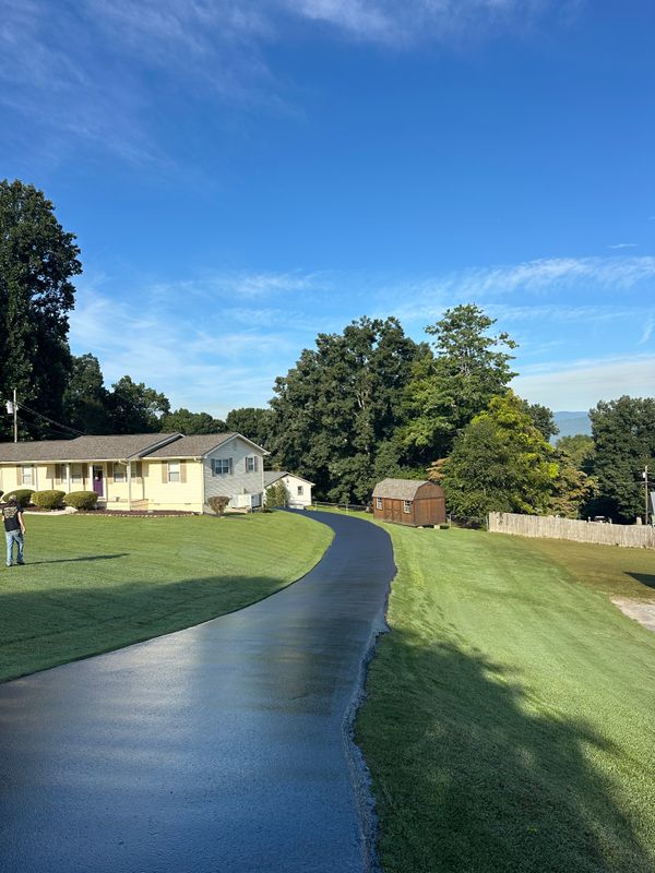 Asphalt Seal Coating