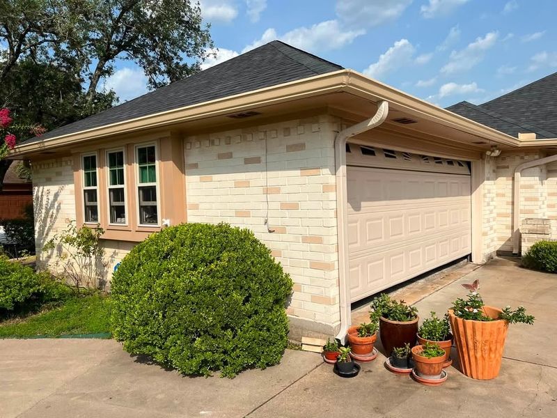 Seamless Gutter Systems