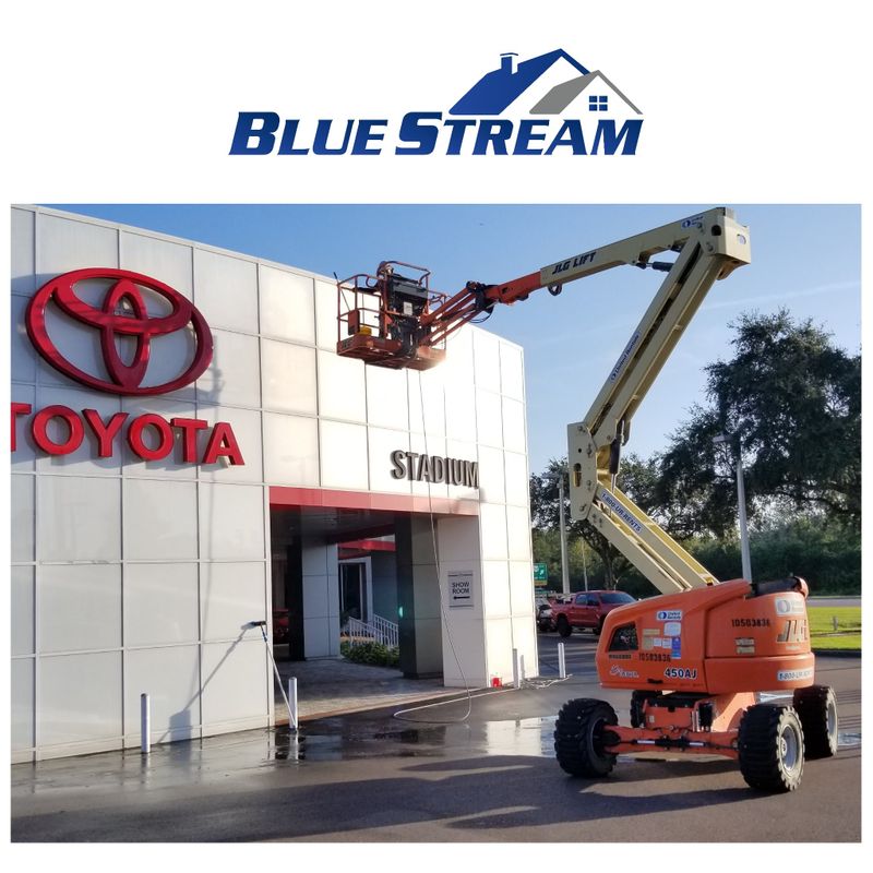 Commercial Pressure Washing
